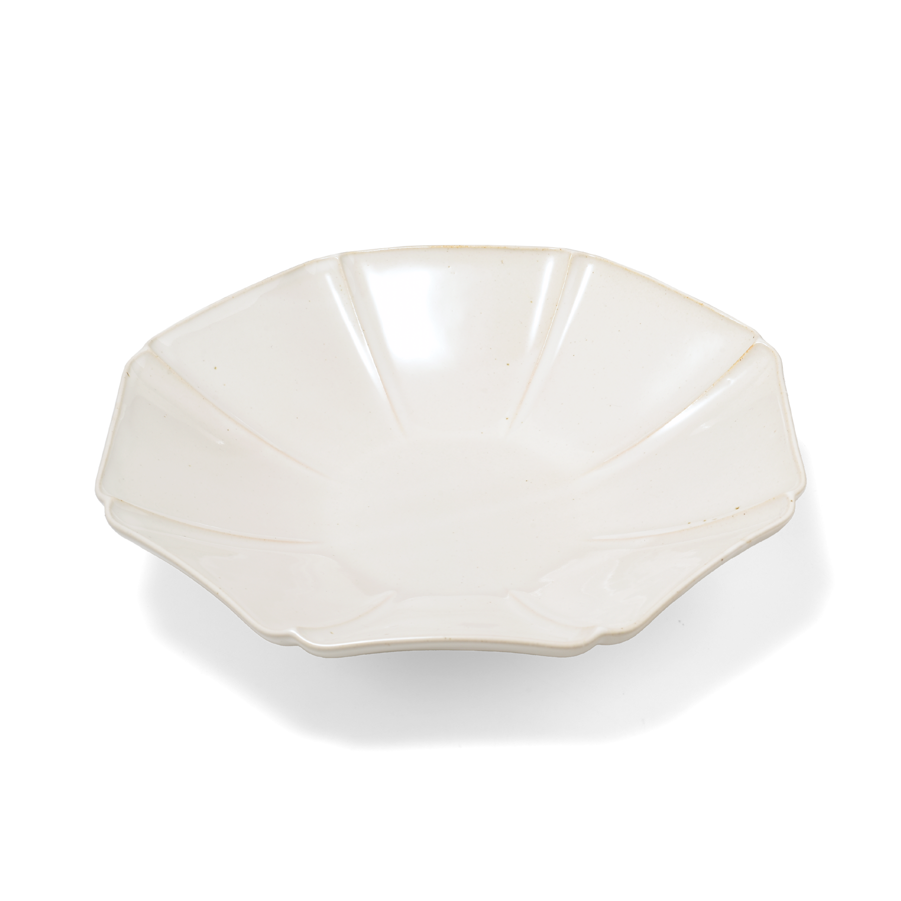 Marumitsu Hitohana 7 sun bowl
flower-shaped Pottery white W- 2.17 cm D- 2.17 cm H- 0.47 cm