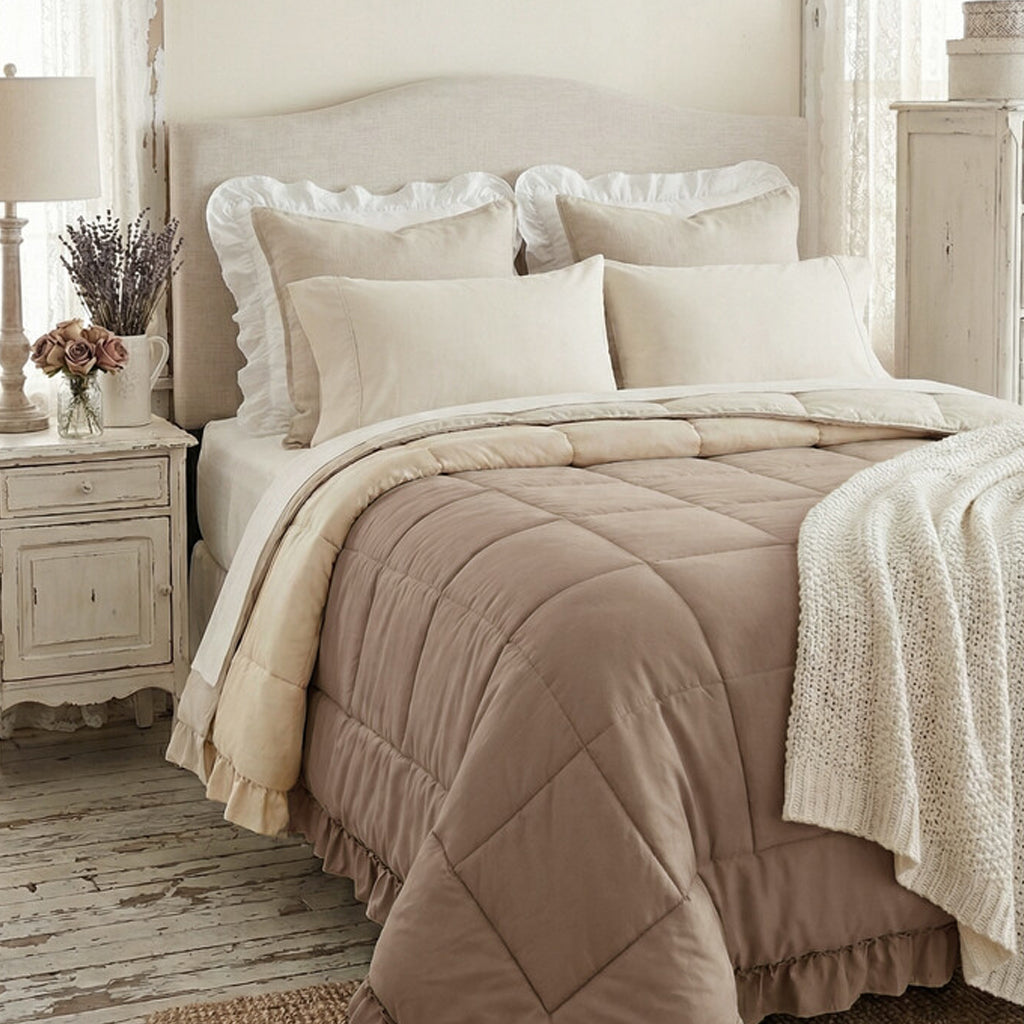 Blanc Mariclo Quilt Bicolor Quilt With Frills 300 Gsm L- 260 cm W- 260 cm