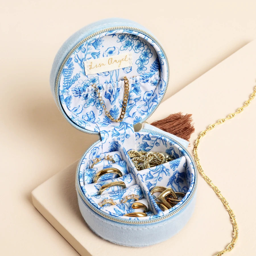 Lisa Angel Blue Wildflower Mini Round Travel Jewelry Case W- 8.5 cm H- 5 cm D- 8.5 cm