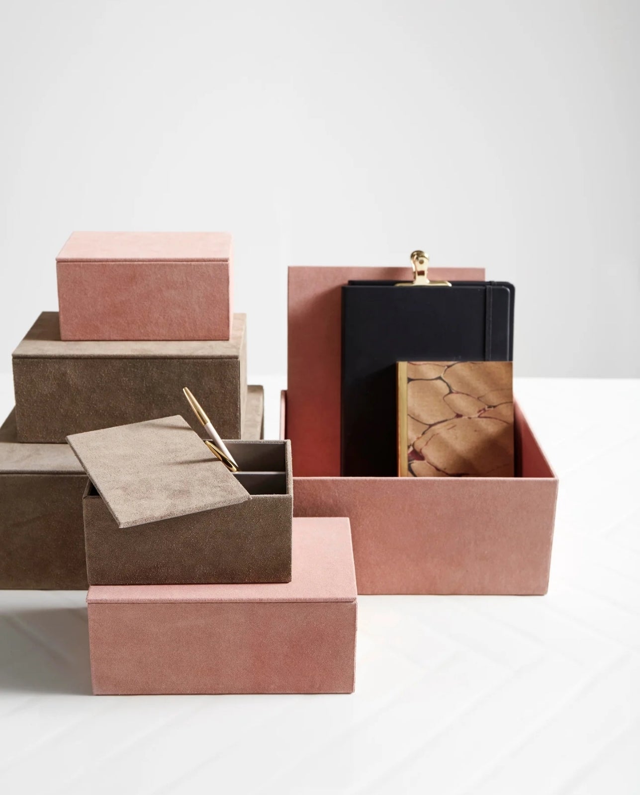 KASTELA box - rose suede leather Large