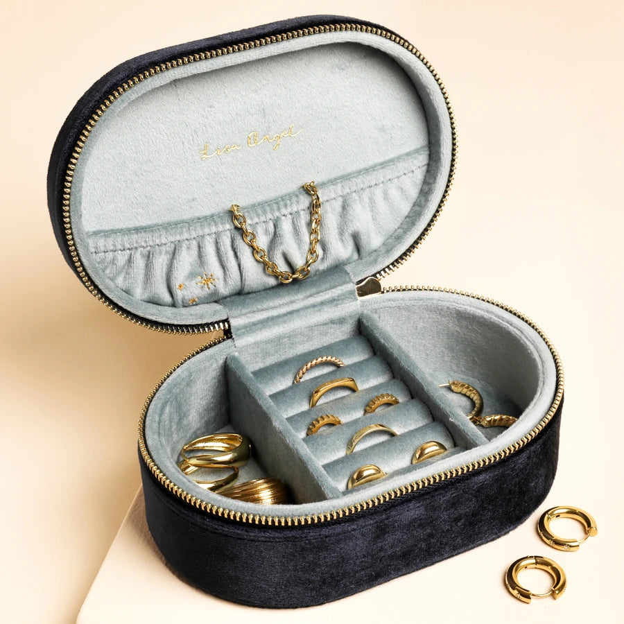 Lisa Angel 'Written In The Stars' Velvet Oval Jewelry Case in Navy W- 14.5 cm H- 4.5 cm W- 14.5 cm