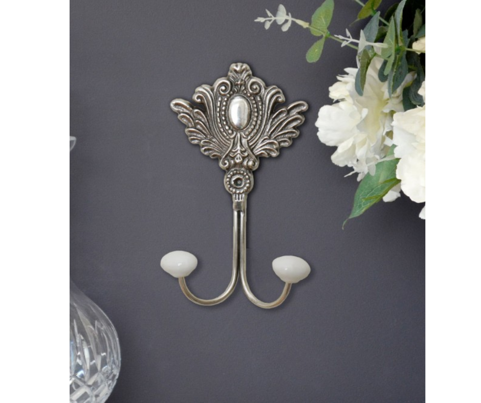 Hooks & Handles