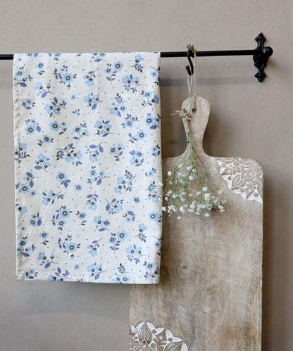 Aix Tea Towel w. Flowers L70/W50 cm ocean Blue