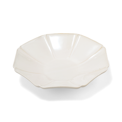 Marumitsu Hitohana 7 sun bowl
 flower-shaped Pottery white W- 2.17 cm D- 2.17 cm H- 0.47 cm