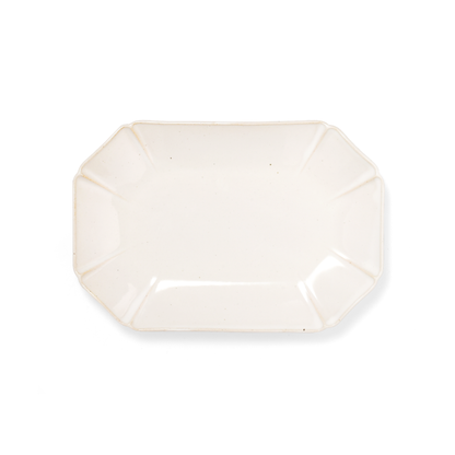 Marumitsu Hitohana rectangle plate
 flower-shaped Pottery white W- 1.85 cm D- 1.26 cm H- 0.26 cm