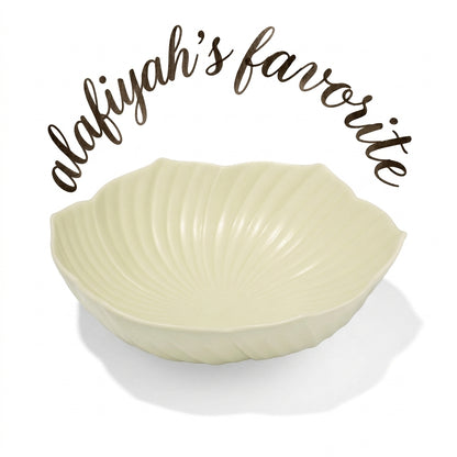 Marumitsu Fiorente 200 bowl
 flower-shaped Porcelain Light green W- 204 mm D- 191 mm H- 68 mm