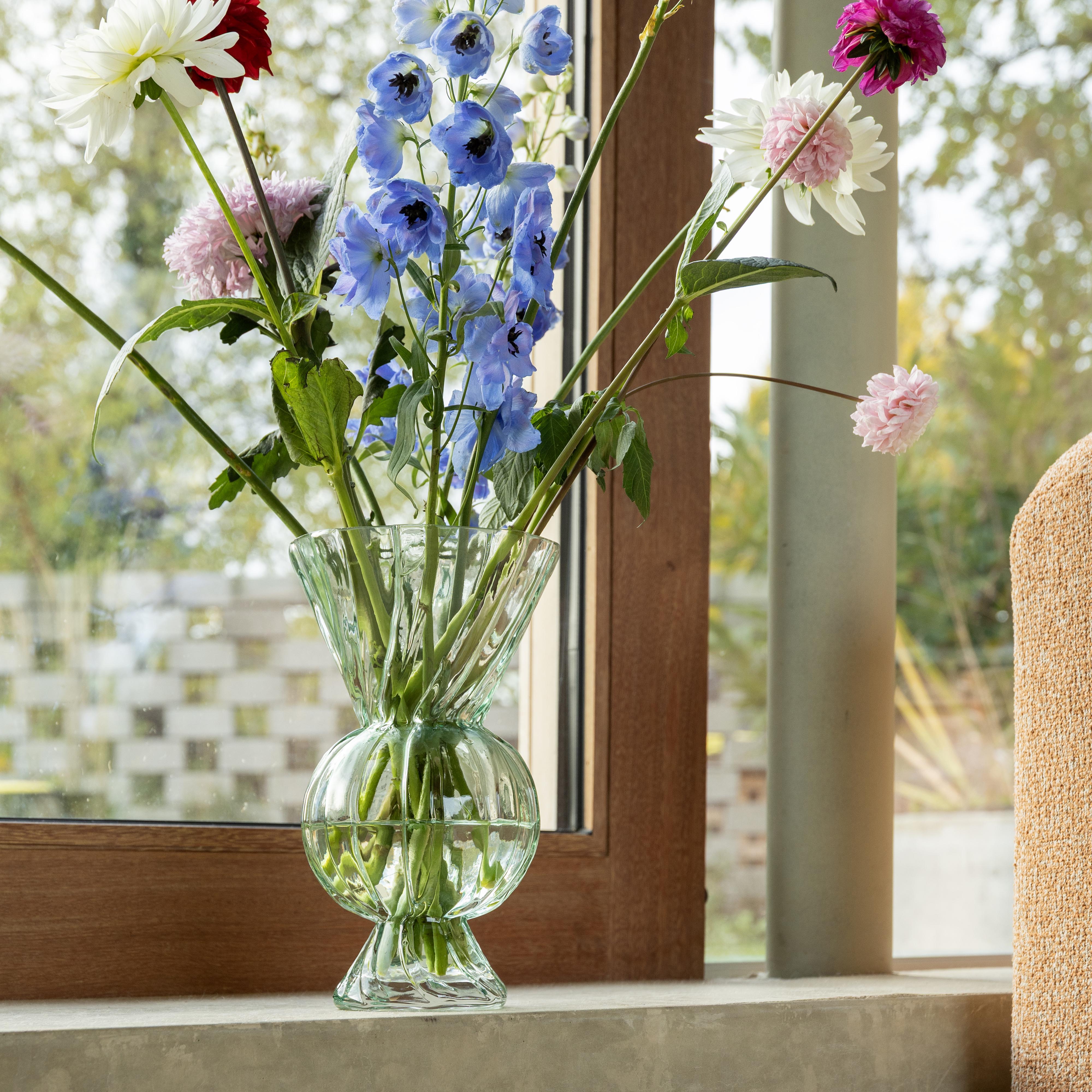 Klevering Vase Rhombic Glass Green D- 16.5 cm H- 28.5 cm