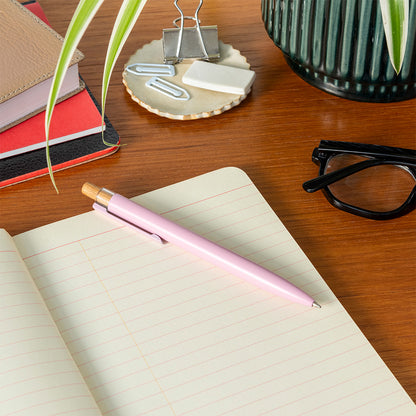 Rex London Recycled aluminium ballpoint pen - Baby pink L- 14 cm W- 1.3 cm H- 1 cm