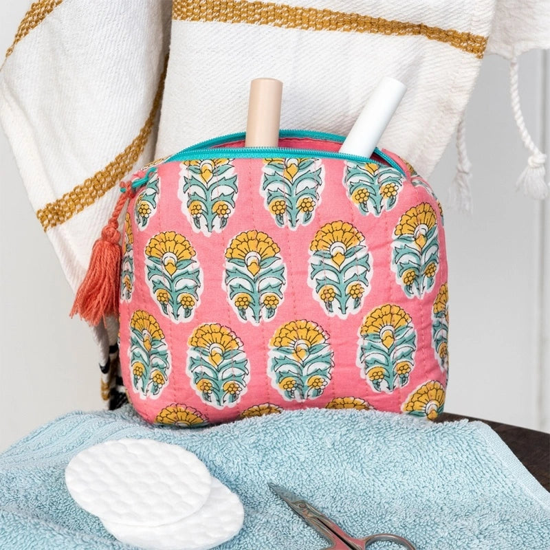 Rex London Makeup bag - Daksha L- 13 cm W- 5.5 cm H- 13 cm