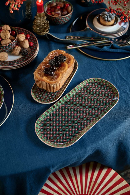 Cake Tray Clover Green 33.3x15.5cm
