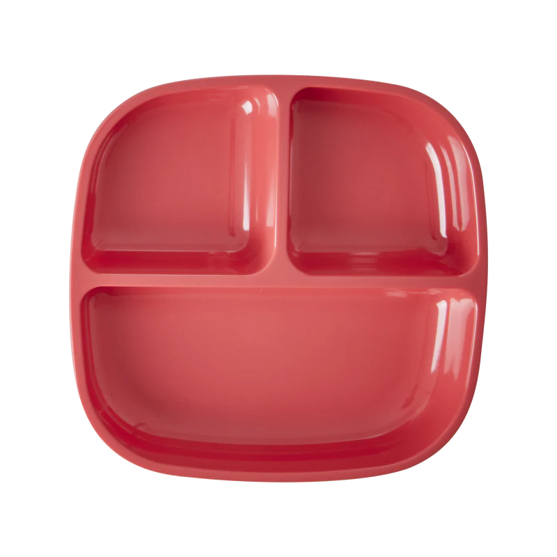 Rice Melamine Kids Plate
L- 18.7 cm W- 18.5 cm H- 3.3 cm Red