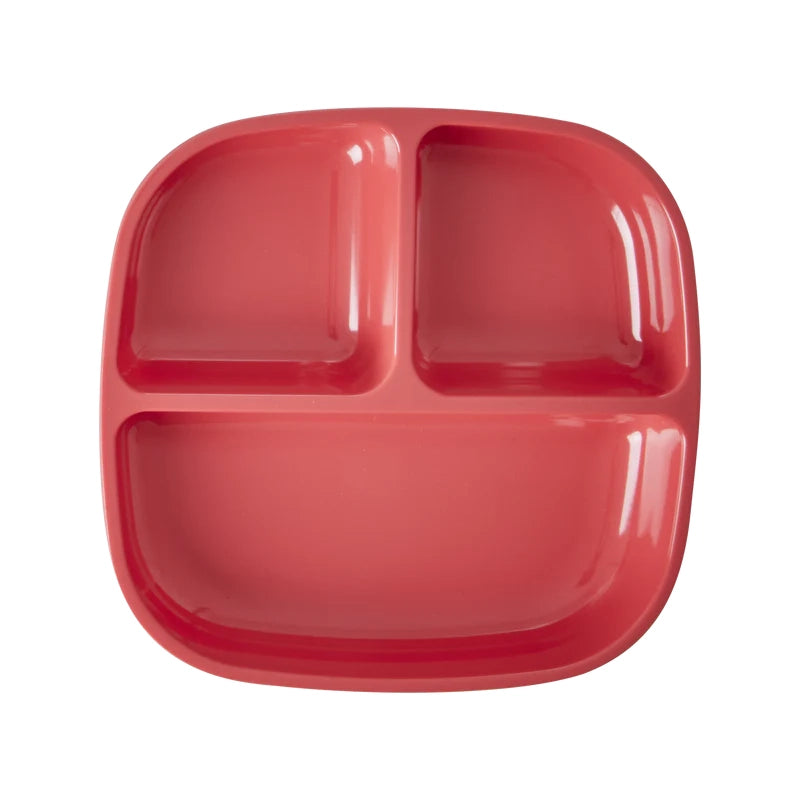 Rice Melamine Kids Plate
L- 18.7 cm W- 18.5 cm H- 3.3 cm Red